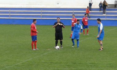 EL ESTADIO DEL PLAYASOL ACOGIÓ EL ESPERADO PARTIDO BALA AZUL Y MAZARRÓN FC