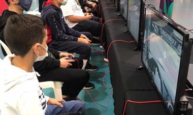 ÉXITO DE LA I MULTI GAME PARTY