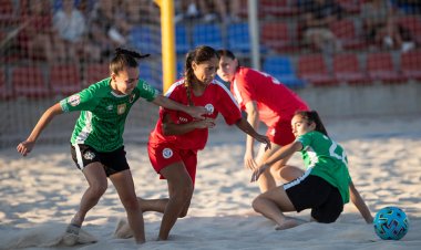 EL PASADO FIN DE SEMANA SE CELEBRÓ EN MAZARRÓN EL  III CAMPEONATO DE ESPAÑA DE FÚTBOL PLAYA FEMENINO EN EL QUE PARTICIPIÓ EL EQUIPO LOCAL MAZARRÓN FÉMINAS.
