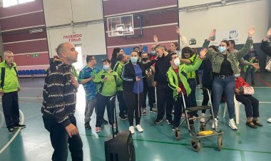 EL CENTRO DE DÍA DE PERSONAS CON DISCAPACIDAD REALIZA UNA CONVIVENCIA CON EL CENTRO EM PRINCESA LETIZIA DE TOTANA