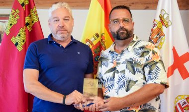 La Real Federación Española de Salvamento y Socorrismo reconoce al Ayuntamiento de Mazarrón  por su colaboración en la realización X Campeonato de España Benjamín y XVIII Campeonato de España Alevín