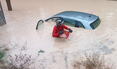 Hasta el momento el 112 ha gestionado el día de hoy 116 asuntos relacionados con las lluvias. Los municipios más afectados han sido Totana (22), Murcia (18), y Cartagena y Águilas con 12.
