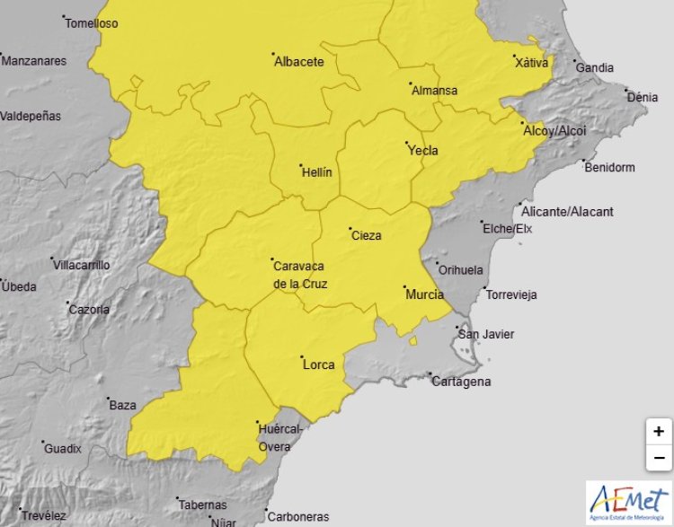 Meteorología advierte de tormentas y lluvia este sábado en la mayor parte de la Región