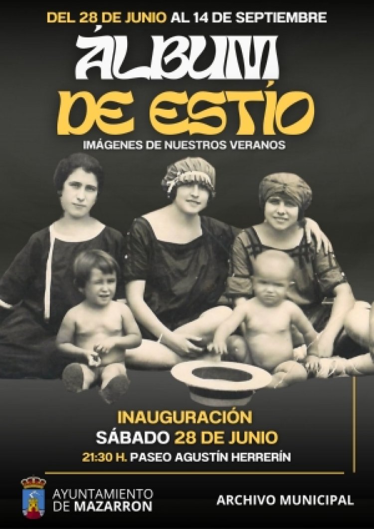 Mazarrón inaugura "Álbum de estío": una exposición fotográfica para viajar a los veranos del pasado
