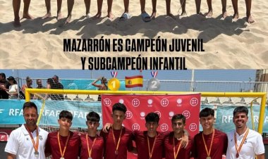 La Selección Murciana de Fútbol Playa, campeona juvenil y subcampeona infantil en el Campeonato Nacional de Fútbol Playa