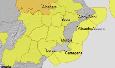 Activado el aviso amarillo por viento y olas de 2 a 3 metros en el Puerto de Mazarrón