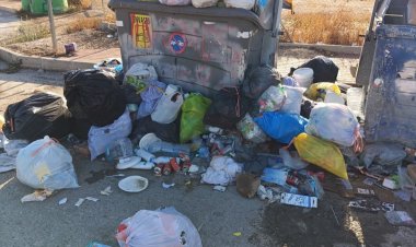 Vecinos de Camposol, ponen de manifiesto el peligro que supone los vertidos en diferentes zonas, reclamando al Ayuntamiento una mayor limpieza de los mismos.