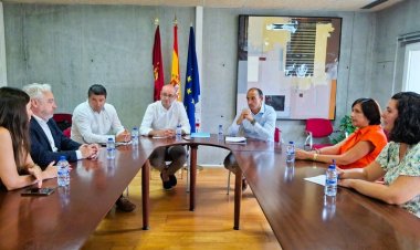 El Gobierno regional invierte cerca de un millón de euros en infraestructuras y nueva oferta educativa en Mazarrón en los dos últimos años