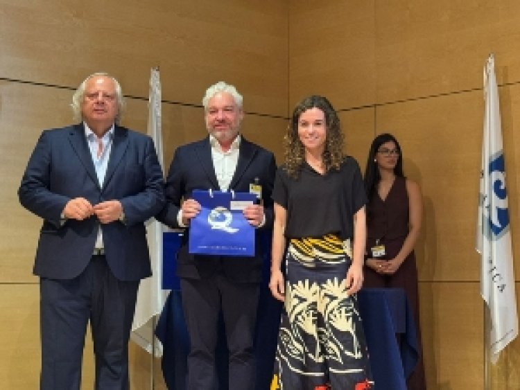 Mazarrón recibe 7 banderas Q de Calidad y 11 banderas S de Sostenibilidad Turística