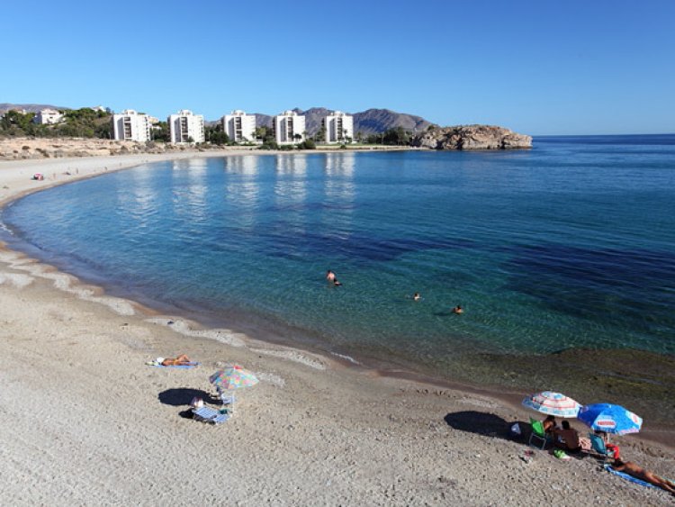 Playa del Mojón. Puerto de Mazarrón