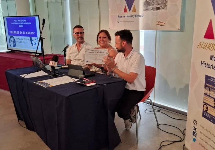 La Asociación Alumbra Alumbre Mazarrón Historia y Memoria celebró el pasado sábado 26 de julio sus VIII Jornadas memorialistas,