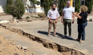 Mazarrón impulsa la reurbanización del aparcamiento del cementerio municipal para mejorar la seguridad y accesibilidad
