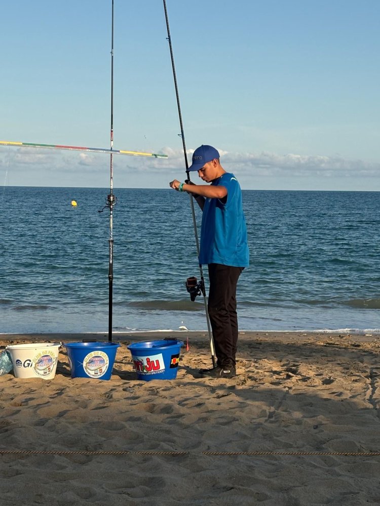 *El Club de Pesca Puerto de Mazarrón celebra la clasificación mundialista de Francisca Blasco Martín “Fanny”*