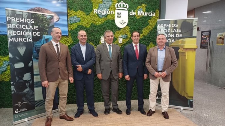 Medio Ambiente se une a Ecoembes y la Federación de Municipios en la nueva campaña de fomento del reciclaje de envases