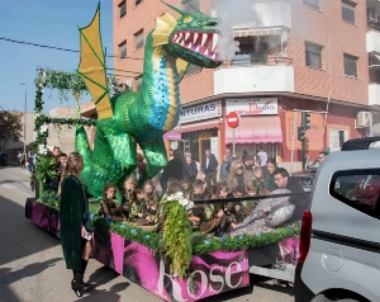 Abierto el plazo de inscripción para participar en las Carrozas 2025