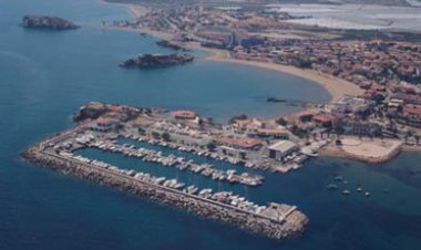 Puertos deportivos. Dársena Deportiva de Mazarrón - Club de Regatas
