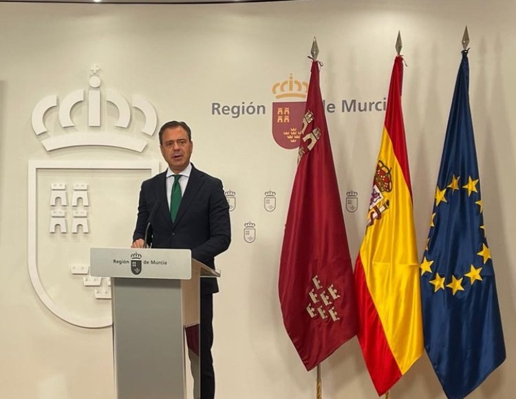 El Gobierno regional cifra en casi 200 millones el "sablazo" del Ejecutivo central a los autónomos de la Región de Murcia