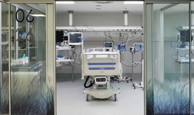 MAZARRÓN EN LA UCI. (Artículo de opinión de Carlos Corbalán)