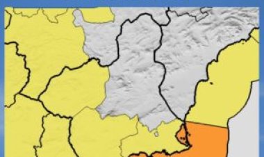 Meteorología emite aviso naranja por temporal en la costa y amarillo por vientos para mañana martes
