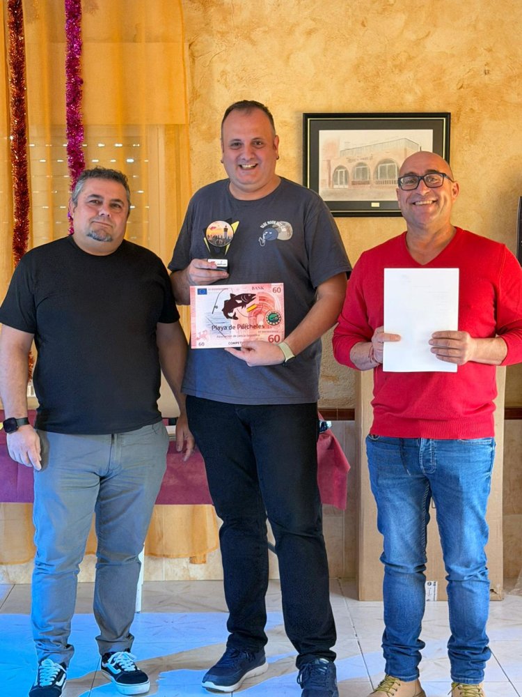 Club de Pesca Percheles: Celebramos la entrega de trofeos del año 2025… los premios de la Copa Yeser —gracias a uno de nuestros grandes patrocinadores— y, como no podía ser de otra manera, nuestra comida anual del club.
