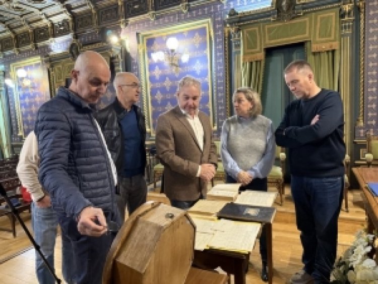 El Archivo Municipal de Mazarrón recibe una valiosa donación documental sobre la minería local