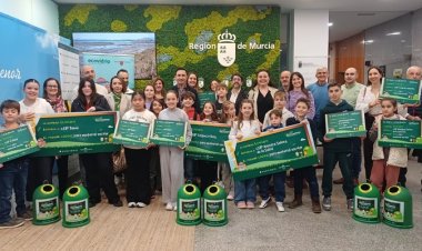 Los escolares de la Región de Murcia recuperan 42.196 kilos de envases de vidrio durante la campaña 'Los Peque Recicladores'