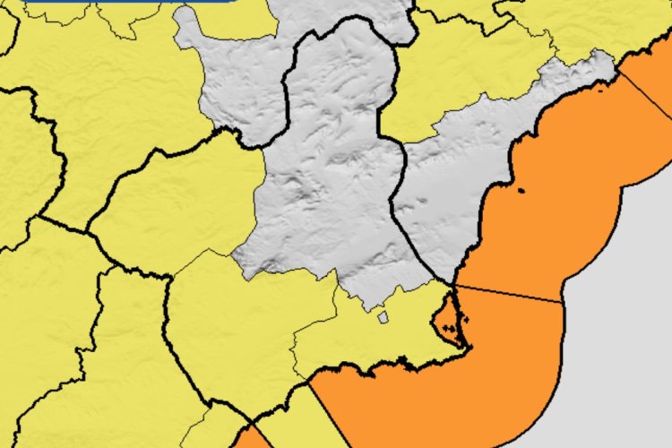 Meteorología advierte de viento que puede llegar a los 80 km/h y temporal en la costa con olas de 4 m. para mañana sábado