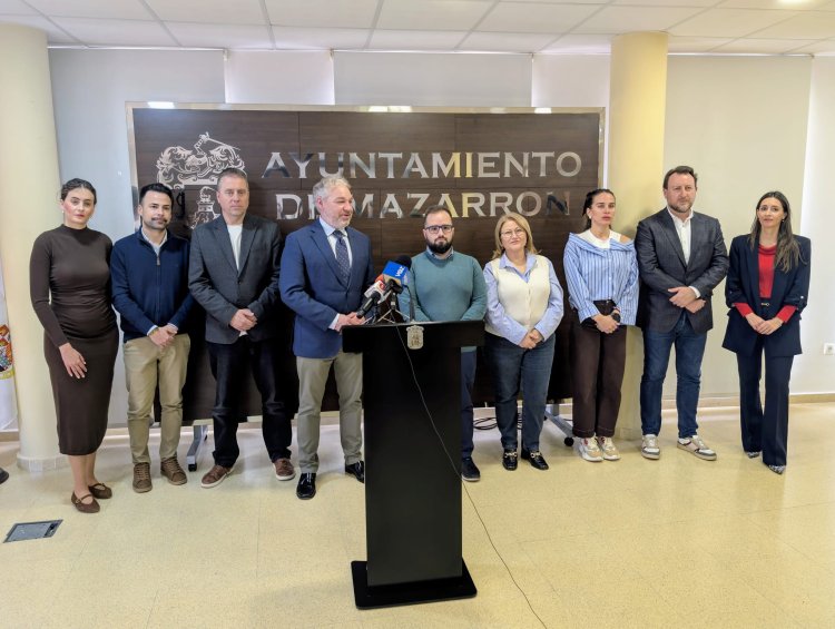 El equipo de Gobierno impulsa una recogida de firmas para exigir Urgencias 24 horas en el Puerto