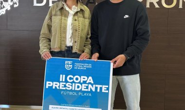 Presentación de la II Copa Presidente Futbol Playa que se celebrará en Semana Santa