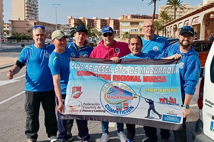 El Club de Pesca Puerto de Mazarrón brilla con luz propia en el Regional Mar Costa por Equipos