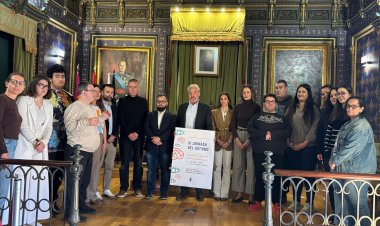 Lectura del Manifiesto por el día mundial sobre la Concienciación del Autismo y presentación de las terceras jornadas del autismo