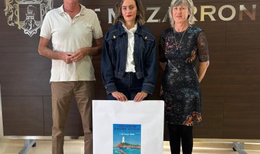 Vuelve la "Vuelta al faro a nado" con su quinta edición