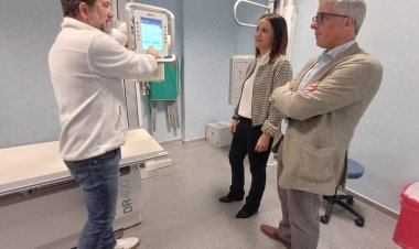 El centro de salud de Mazarrón cuenta con un equipo de radiología que evita el desplazamiento de pacientes al hospital