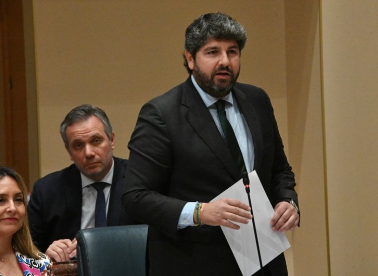 El Gobierno regional pagará la cuota de los autónomos durante los dos primeros meses de baja médica