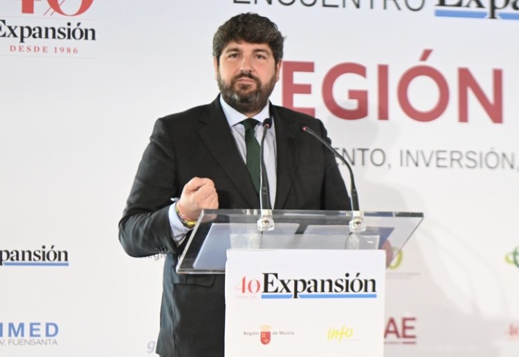 López Miras: "Estamos entre las comunidades que más crecen, más empleo crean y más exportan"