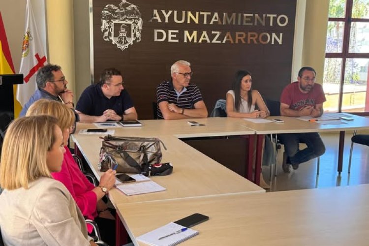 El Consejo Escolar Municipal de Mazarrón aprueba los días no lectivos y define las prioridades del próximo curso.