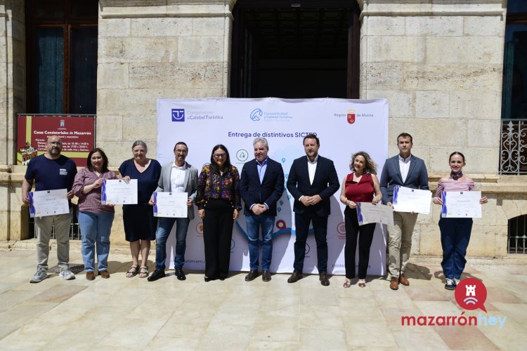 Entrega de Distintivos de Calidad - ITREM