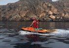 Movilizados efectivos del Plan Copla para rescatar a dos personas con su perro en una tabla de paddle surf en el Mojón (Isla Plana)