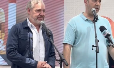 Inauguración esta mañana de las Jornadas de Rojo & Red en el Paseo Agustín Herrerín, en Puerto de Mazarrón