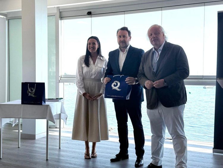 La Región de Murcia suma 50 Banderas Q de Calidad Turística y 48 S de Sostenibilidad en playas y puertos deportivos. Mazarrón (nueve Q y 11 S)