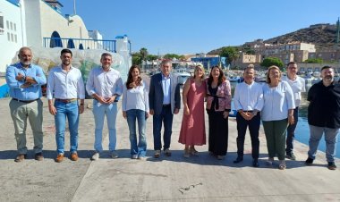 La Comunidad analizará con el comisario europeo de Pesca y el resto de autonomías mediterráneas la situación del sector pesquero