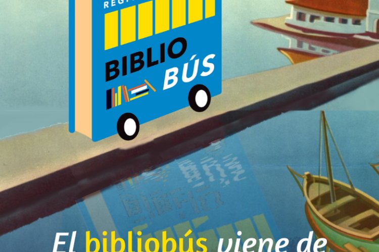 La Biblioteca Regional vuelve a las playas con sus bibliobuses y la campaña ‘Un verano de libro’