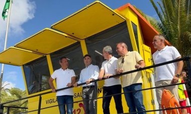 Más de 300 personas forman el dispositivo para reforzar la seguridad de los bañistas