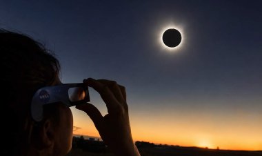 Mazarrón restringe el acceso a varios espacios naturales durante el eclipse solar de hoy