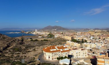 Vivir en la costa cada vez cuesta más