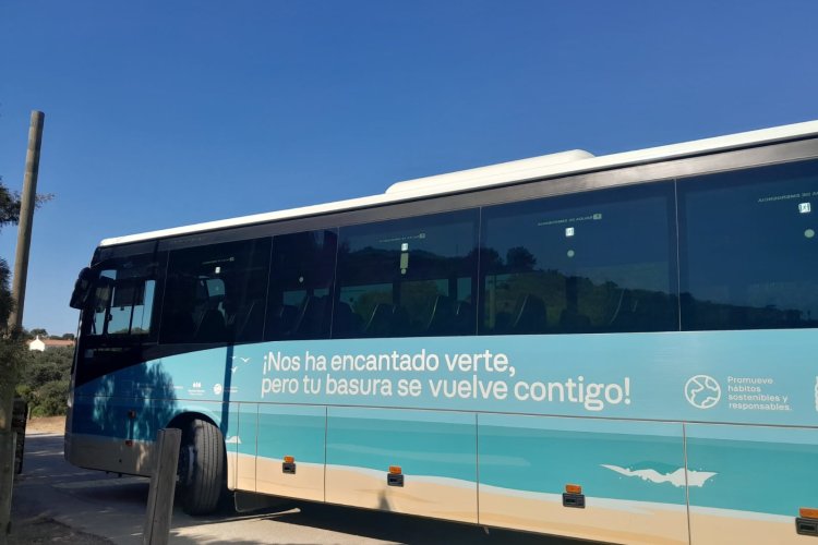 La campaña "Tu basura vuelve contigo" regresa al Parque Regional de Calnegre