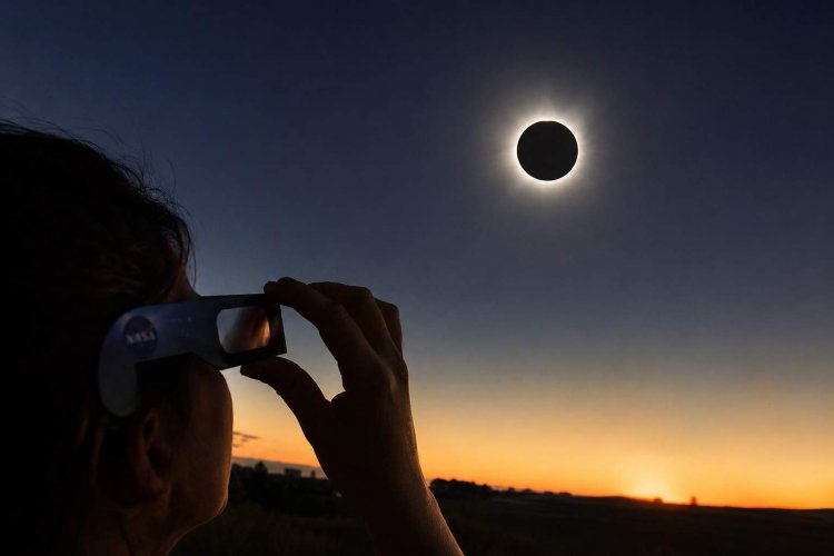 Mazarrón restringe el acceso a varios espacios naturales durante el eclipse solar de hoy