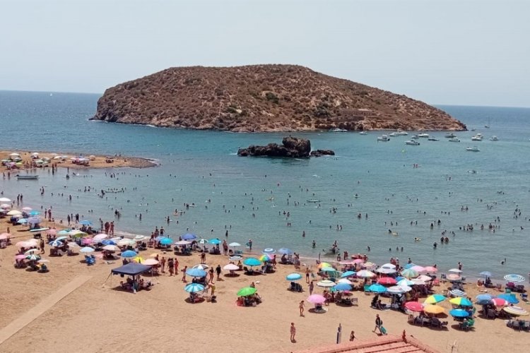 La Isla, al límite: piden poner orden