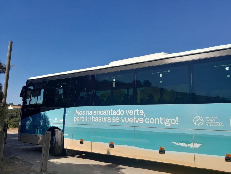 La campaña "Tu basura vuelve contigo" regresa al Parque Regional de Calnegre