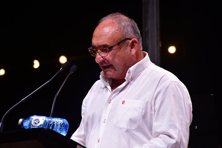 La Majada da comienzo a sus fiestas con un emotivo pregón y una noche llena de celebración